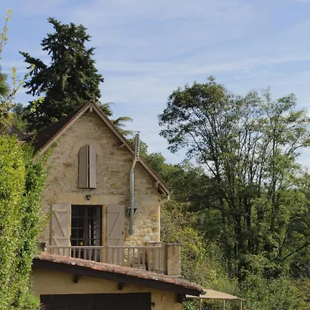 Maison 6 Personnes Au Coeur De La Vallée De La Dordogne Hébergement de vacances *